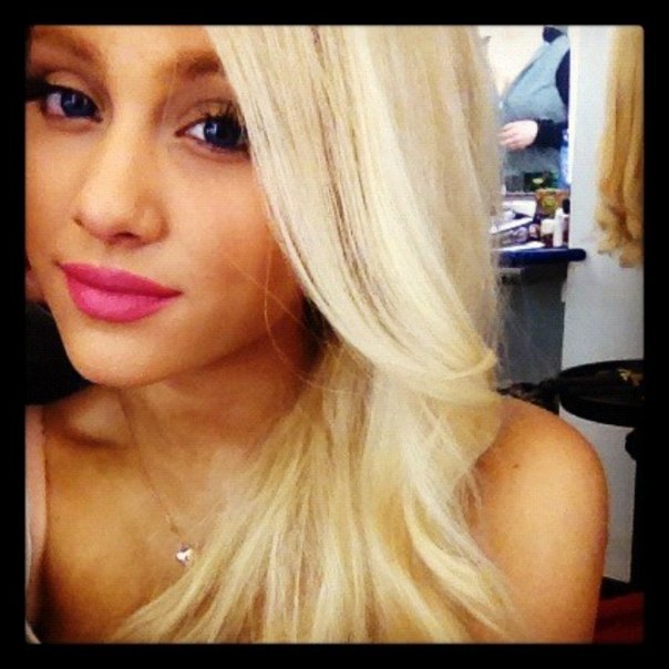Ariana Grande updated her profile picture Feb 16 2012 at 401 pm